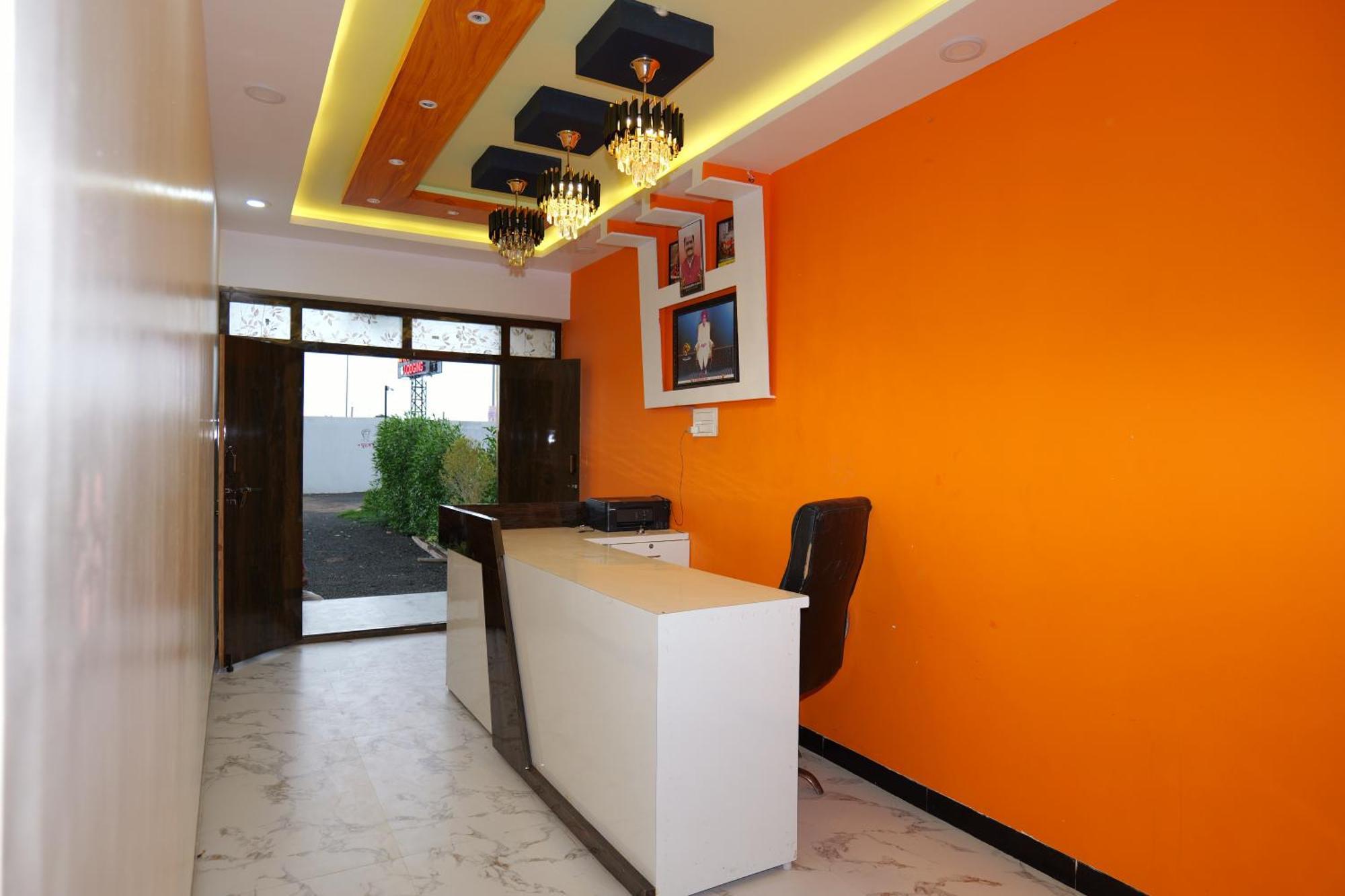 Hotel New 712 Аурангабад Екстериор снимка